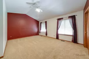 1889 McRae Ln, Mundelein, IL 60060 - Photo 30
