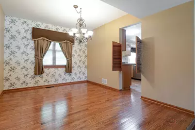 1889 McRae Lane, Mundelein, IL 60060 - Photo 10