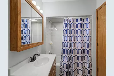 715 N Green Street, McHenry, IL 60050 - Photo 18