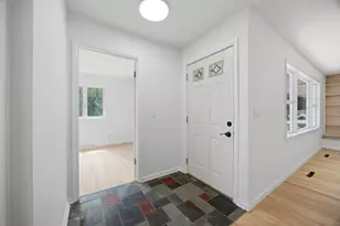 70 Mary Ln Ct, Crystal Lake, IL 60014 - Photo 4