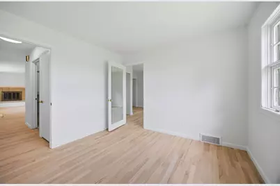 70 Mary Ln Court, Crystal Lake, IL 60014 - Photo 16