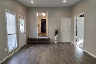 604 Frances Ave, Loves Park, IL 61111 - Photo 8