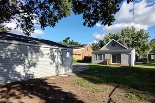 604 Frances Ave, Loves Park, IL 61111 - Photo 6