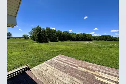 7637 1900 East Street, Tiskilwa, IL 61368 - Photo 10