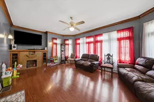 5401 S Richmond St, Chicago, IL 60632 - Photo 4
