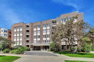 2025 Sherman Ave, Evanston, IL 60201 - Photo 1