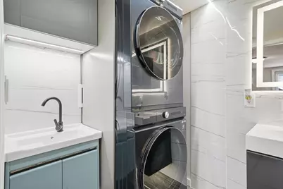 5523 N Neenah Avenue, Chicago, IL 60656 - Photo 10