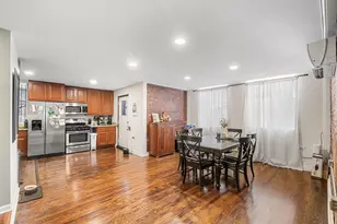 635 W Sheridan Rd, Chicago, IL 60613 - Photo 18