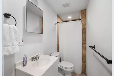 635 W Sheridan Road #G, Chicago, IL 60613 - Photo 14