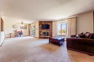15701 Brassie Ct, Orland Park, IL 60462 - Photo 2