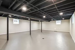 12242 S Normal Ave, Chicago, IL 60628 - Photo 22
