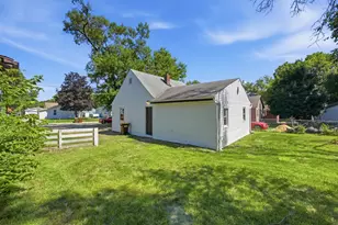 3111 8th St, Rockford, IL 61109 - Photo 12