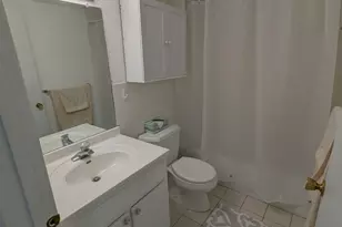 842 E Old Willow Rd, Prospect Heights, IL 60070 - Photo 4