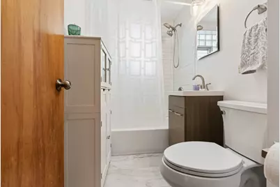 2009 Keeney Street, Evanston, IL 60202 - Photo 8