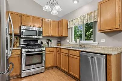 1464 Leeward Court, Grayslake, IL 60030 - Photo 6