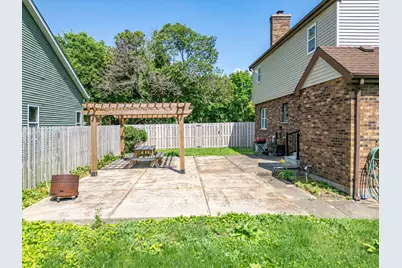 1300 Wolff Avenue, Elgin, IL 60123 - Photo 10