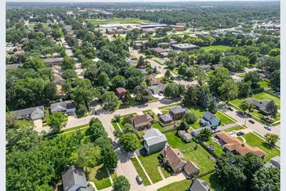 1300 Wolff Avenue, Elgin, IL 60123 - Photo 14