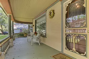 112 S Lake St, Grayslake, IL 60030 - Photo 6