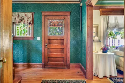 112 S Lake Street, Grayslake, IL 60030 - Photo 12