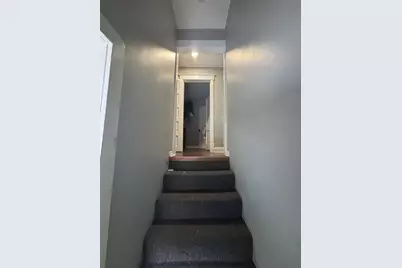 2427 S Christiana Avenue, Chicago, IL 60623 - Photo 8