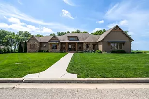 15785 Belfry Drive, Bloomington, IL 61705 - Photo 2