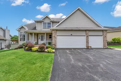 805 Doral Drive, Marengo, IL 60152 - Photo 1