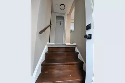 583 S Lasalle Avenue, Aurora, IL 60505 - Photo 26