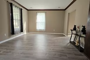 583 S Lasalle Ave, Aurora, IL 60505 - Photo 42