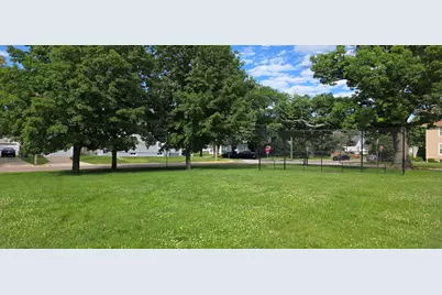 583 S Lasalle Avenue, Aurora, IL 60505 - Photo 46