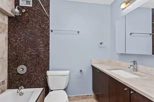 5445 N Sheridan Rd, Chicago, IL 60640 - Photo 16