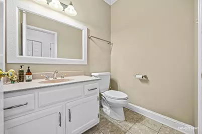 1058 Courtland Place, Aurora, IL 60502 - Photo 32
