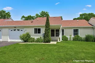 7227 Wheaton Ln, Fox Lake, IL 60020 - Photo 1
