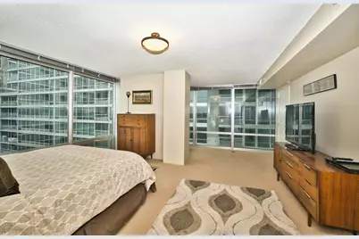 9655 Woods Drive #1001, Skokie, IL 60077 - Photo 24