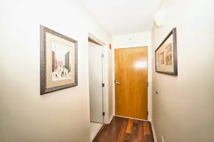 9655 Woods Dr, Skokie, IL 60077 - Photo 34