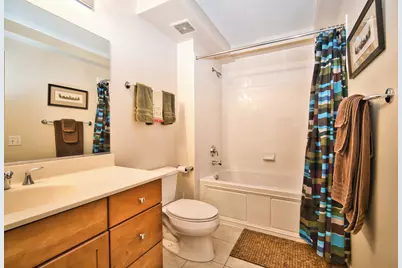 9655 Woods Drive #1001, Skokie, IL 60077 - Photo 32