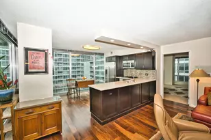 9655 Woods Dr, Skokie, IL 60077 - Photo 16