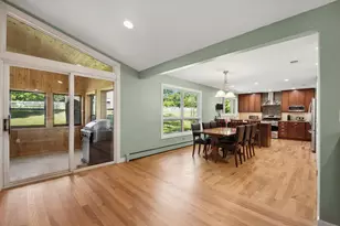 3605 Oak Ridge Rd, Crystal Lake, IL 60012 - Photo 6