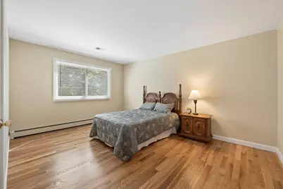 3605 Oak Ridge Road, Crystal Lake, IL 60012 - Photo 16