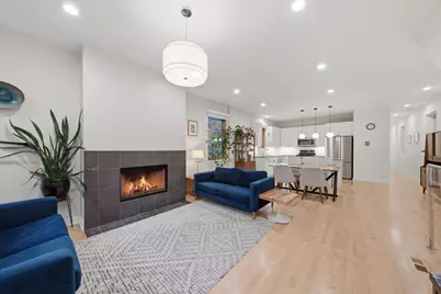 1054 N Hermitage Avenue #1, Chicago, IL 60622 - Photo 4