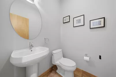 1054 N Hermitage Avenue #1, Chicago, IL 60622 - Photo 10