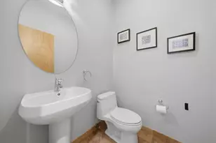 1054 N Hermitage Ave, Chicago, IL 60622 - Photo 10