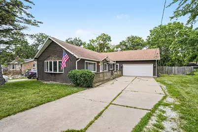 26330 W Grapevine Avenue, Antioch, IL 60002 - Photo 2