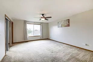7005 Cornwall Dr, Joliet, IL 60431 - Photo 20