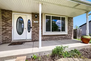 7005 Cornwall Dr, Joliet, IL 60431 - Photo 4