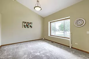 7005 Cornwall Dr, Joliet, IL 60431 - Photo 6