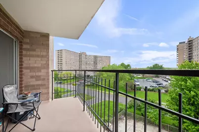 7141 N Kedzie Avenue #601, Chicago, IL 60645 - Photo 14