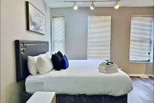 610 N May St, Chicago, IL 60642 - Photo 24