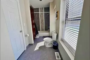 610 N May St, Chicago, IL 60642 - Photo 26