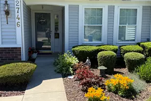 2746 N Augusta Dr, Wadsworth, IL 60083 - Photo 2