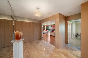 3810 Mission Hills Rd, Northbrook, IL 60062 - Photo 4